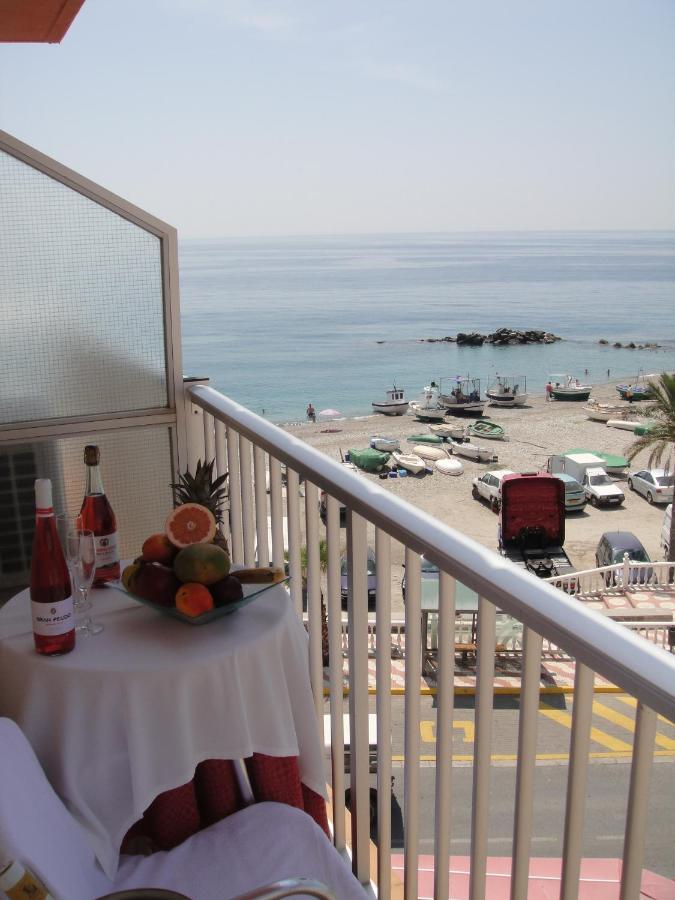 Twin Room with Balcony and Sea View,1049616760:JPEG
